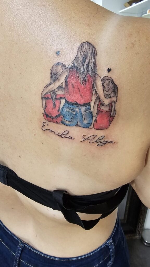 Tattoo von Rummel Art Verden – Custom Familie mit Schriftzug