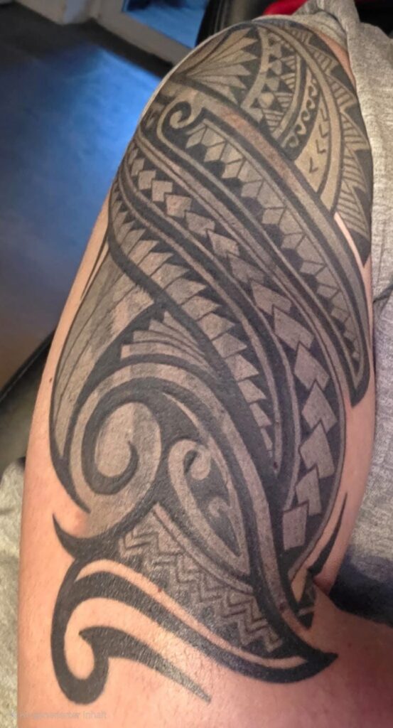 Tattoo von Rummel Art Verden – Custom Maori-Sleeve – Arm